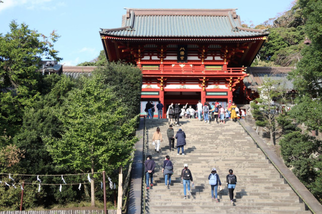 鶴岡八幡宮